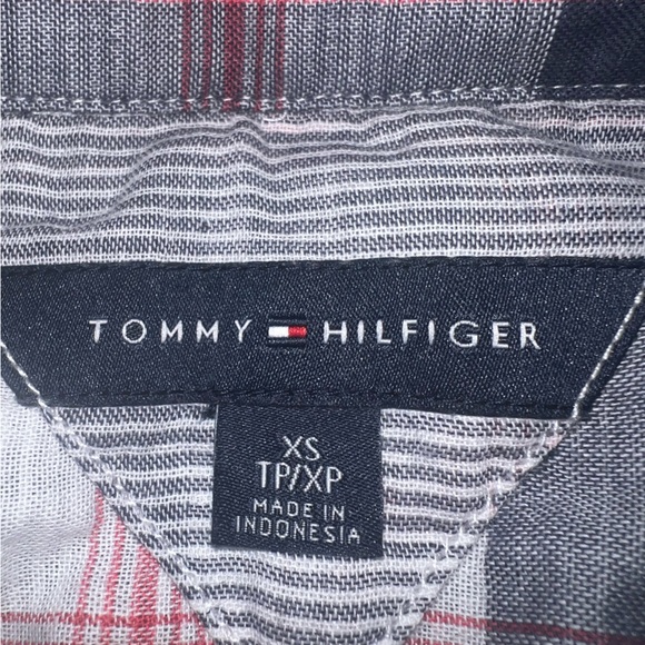 NWOT Tommy Hilfiger Women’s Plaid Button up Shirt - Picture 7 of 11
